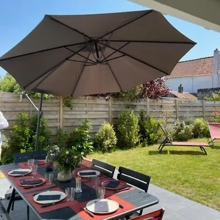 8 People Near Touquet- Bed Linen Included